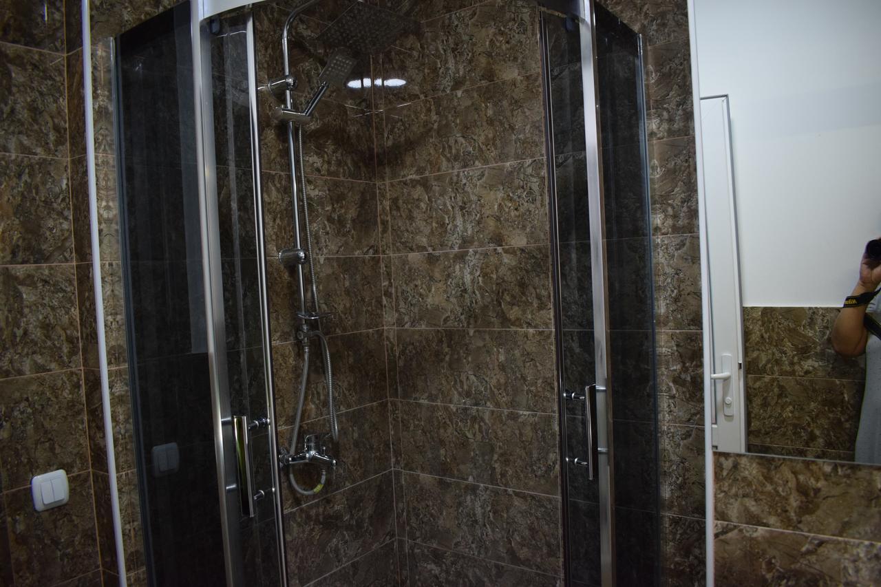 Euphoria Inn Tiflis Dış mekan fotoğraf